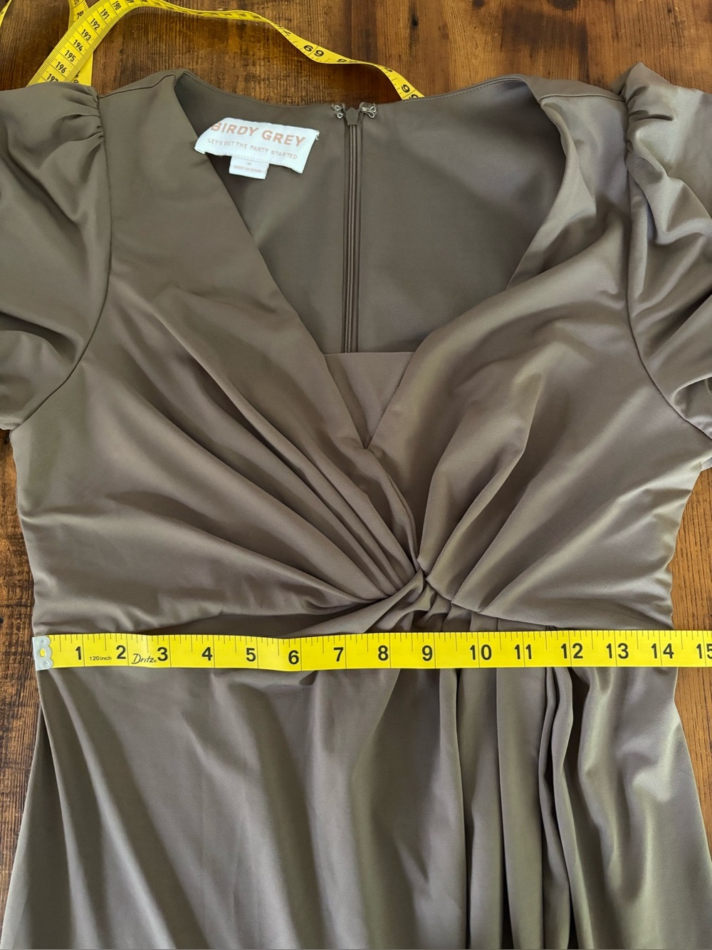 Birdy Grey
Fatima Mocha Luxe Knit
Bridesmaid Formal Dress Sz M - Picture 9 of 10